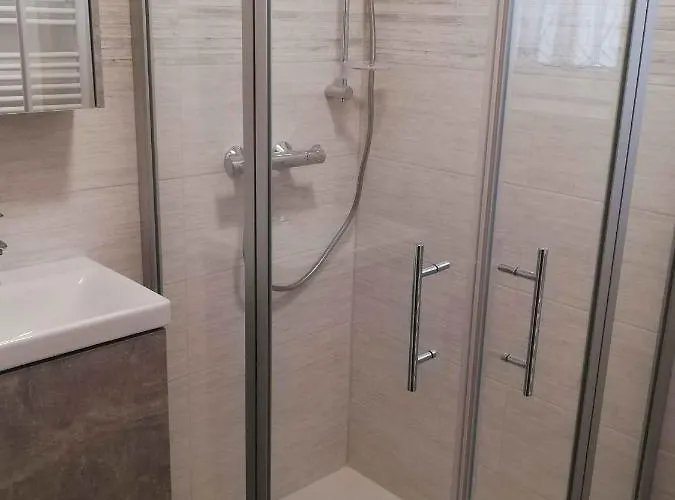 Lejlighed In 42915 *